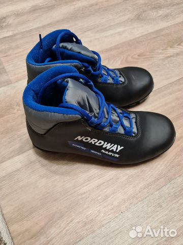 Лыжные ботинки 36