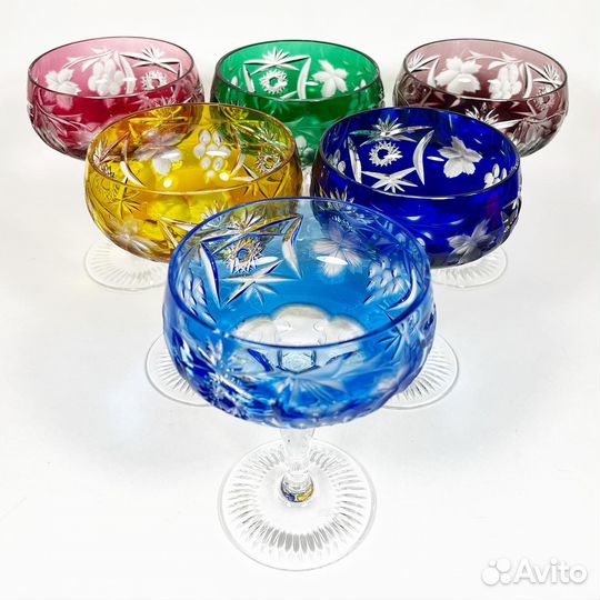 Хрустальные креманки для шампанского виноград