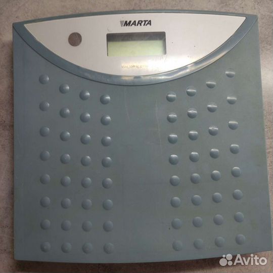 Весы напольные электронные бу