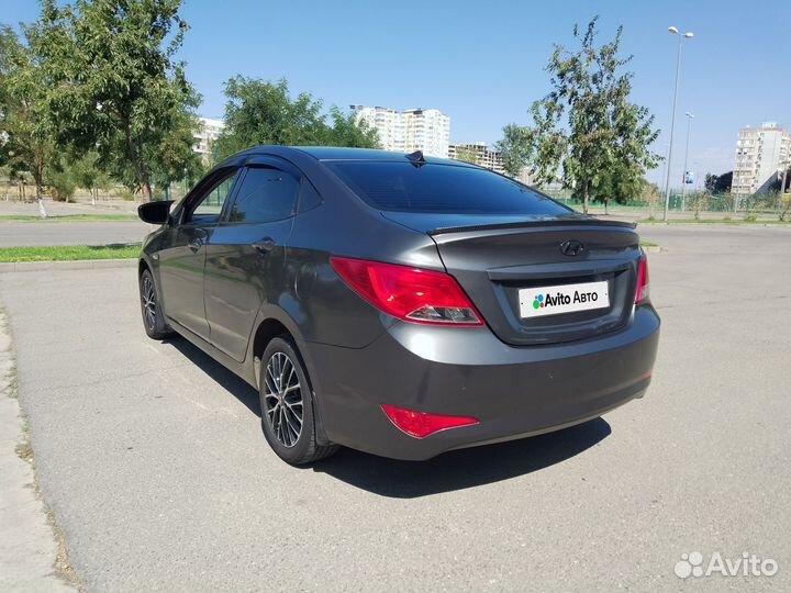 Hyundai Solaris 1.4 AT, 2016, 316 000 км