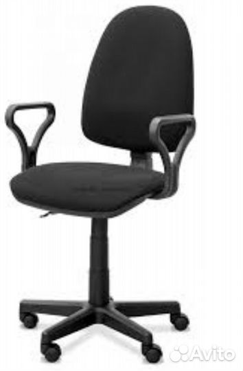 Маникюрный стол