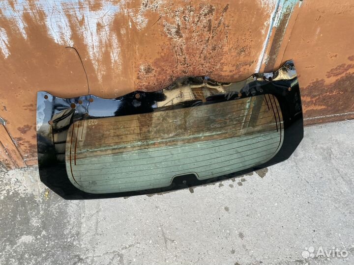 Стекло двери багажника Land Cruiser Prado 150