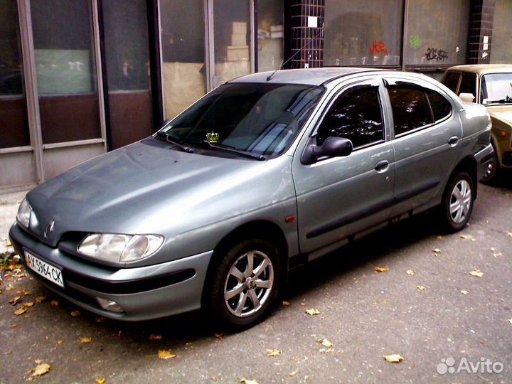 Ветровики, Дефлектор капота Renault Megan I с 1995