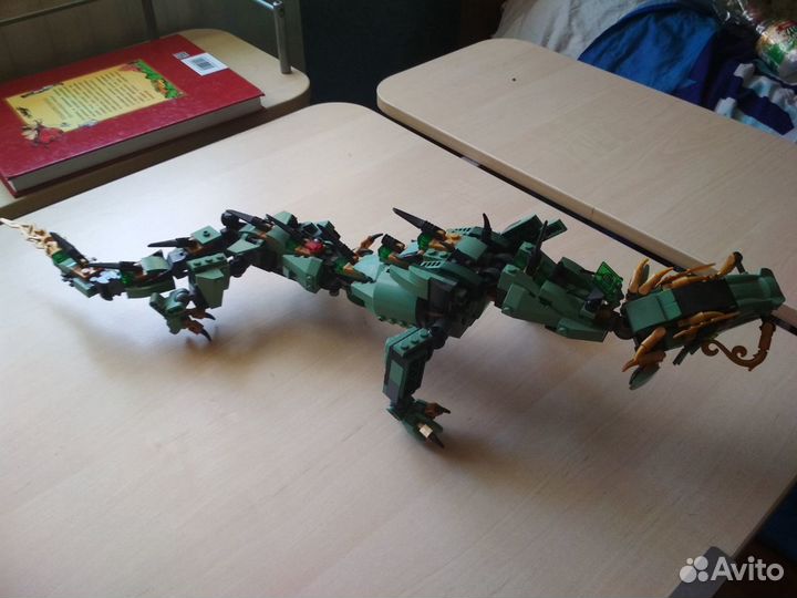 Лего Дракон и россыпь