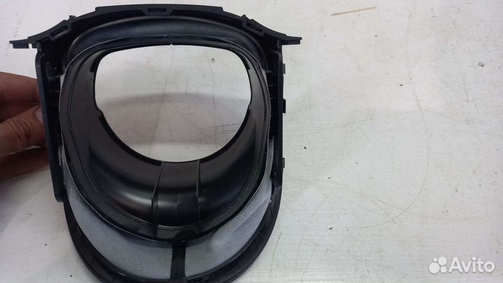 Кожух рулевой колонки Mercedes Benz W251