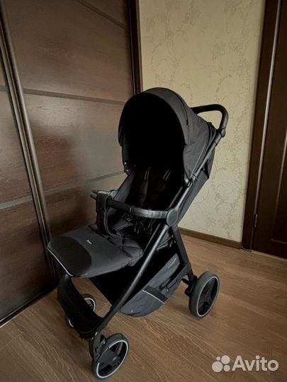 Прогулочная коляска carello bravo