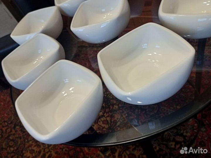 Фарфоровые салатники тарелки