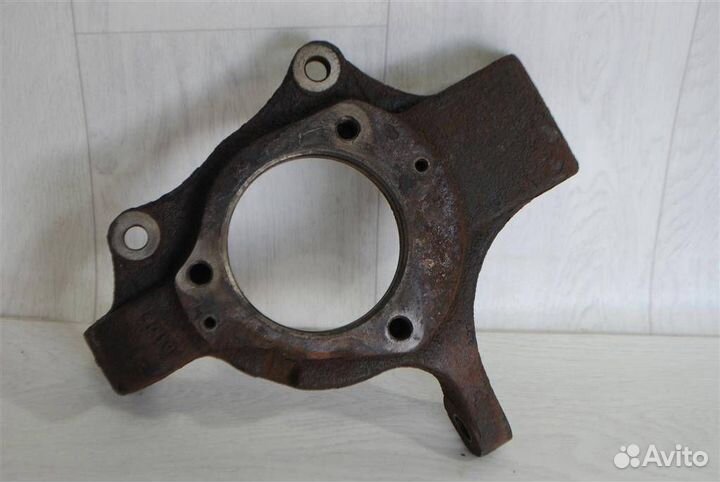 Кулак передний правый Kyron Actyon Sports Rexton