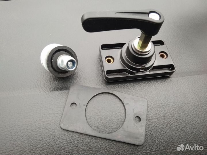 Фиксатор бокового стекла JCB 3CX 4CX 331/31071