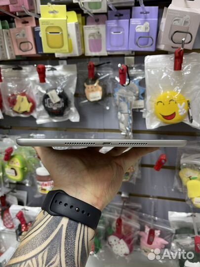 iPad 9 64gb wi-fi 10.2,Новое состояние,на гарантии