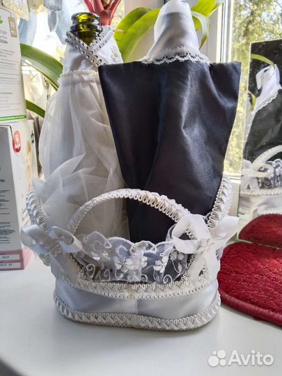 Украшения для бутылок шампанского для свадьбы