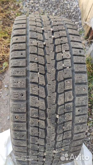 Dunlop SP Winter Ice 01 205/55 R16