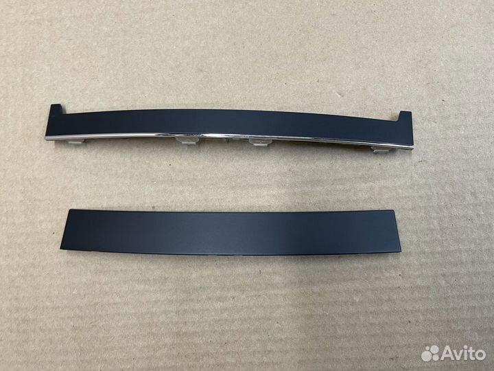 Накладка магнитолы верхняя нижняя Мерседес глк