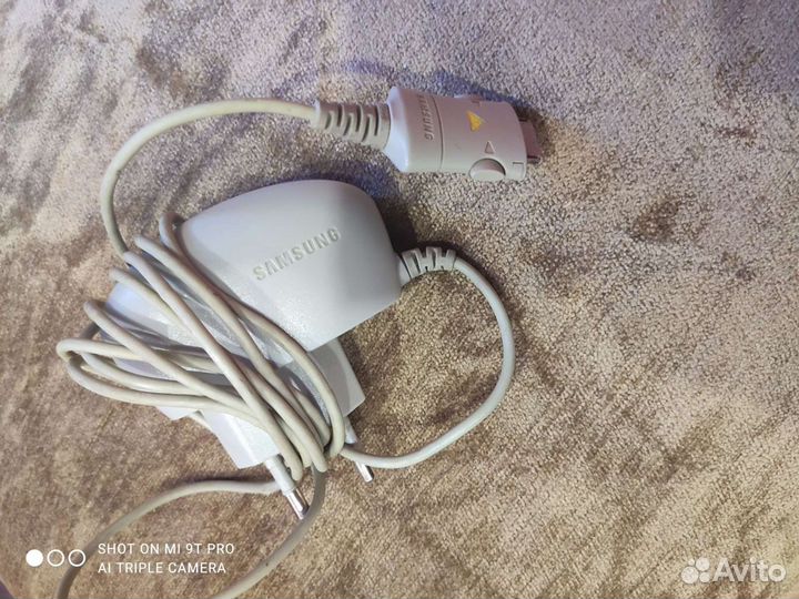 Зарядные устройство