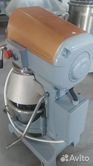 Миксер планетарный 20л