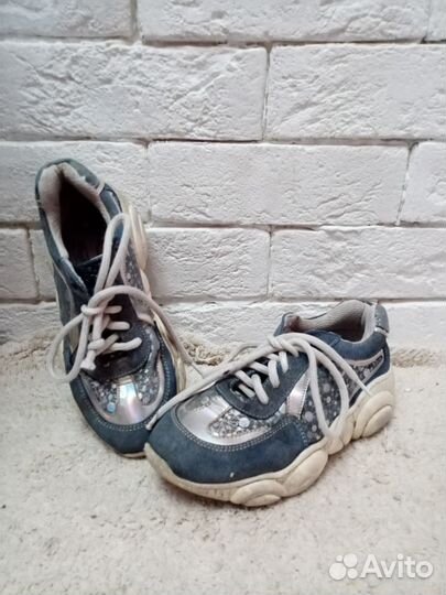 Кроссовки детские для девочек 31 размер