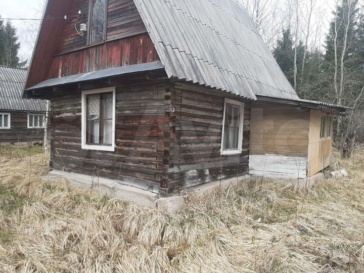 Дом 36 м² на участке 6 сот.