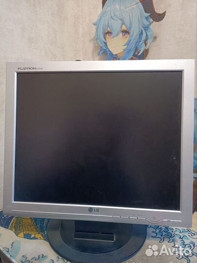 Монитор LG Flatron L1717S