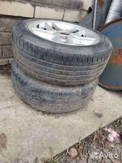 Литьё бмв r16 с резиной