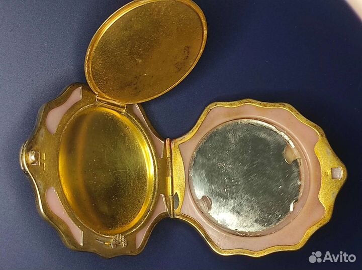 Пудреница ракушка серебро 875, СССР