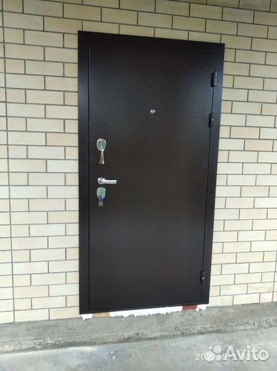 Установка входных метал-их дверей есть б/у дверь
