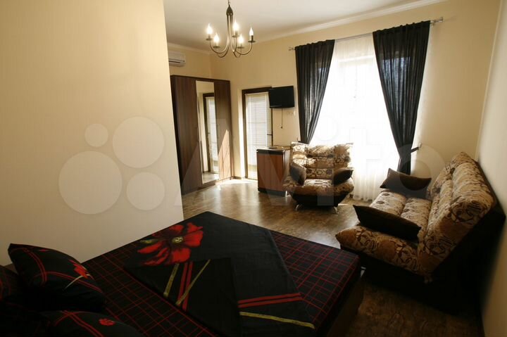 Комната 25 м² в > 9-к., 2/3 эт.