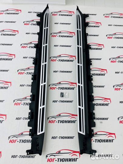 Комплект порогов на BMW X7 G07 2019 года + Bmw X7