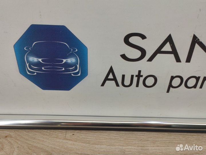 Молдинг двери передний правый Bmw X5 E70 N62B48