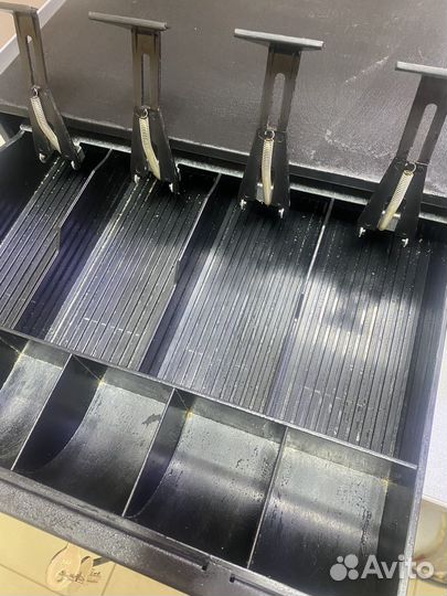 Денежный ящик