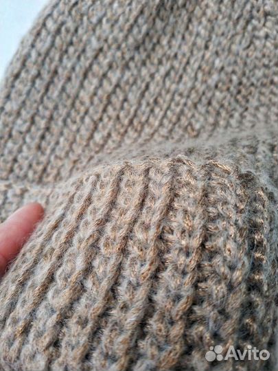 Шапка женская вязаная