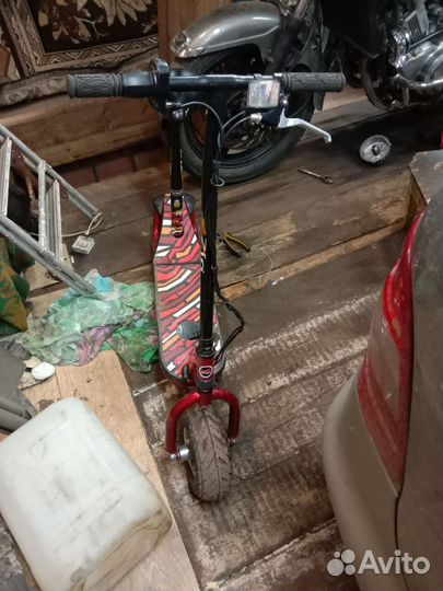 Самокат взрослый электрический