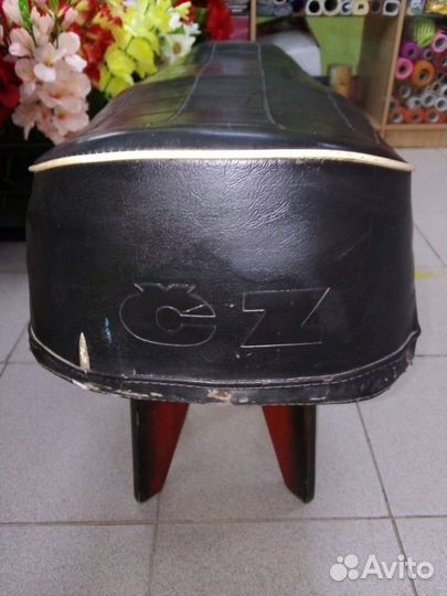 Чезет-350 сиденье
