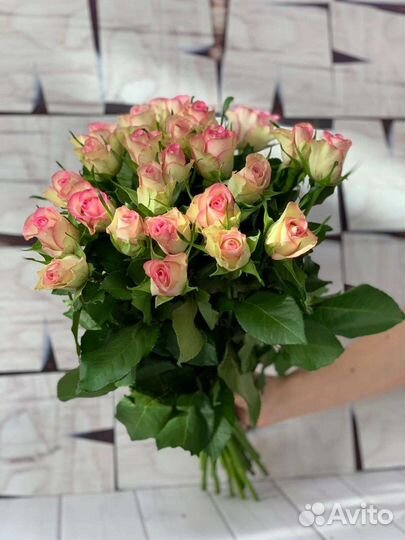 Цветы розы букет