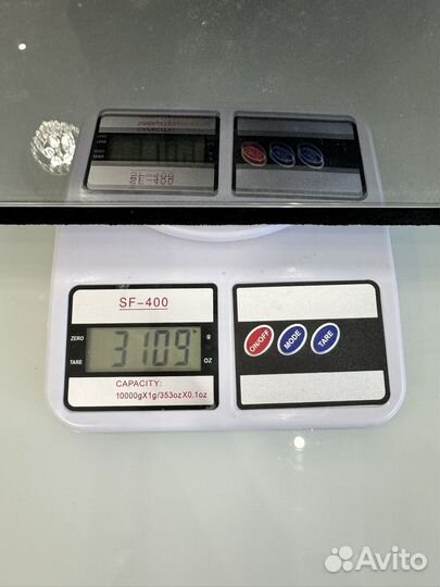 Стеклянная витрина для моделей