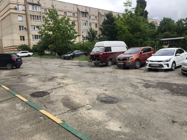 2-к. квартира, 55 м², 10/10 эт.