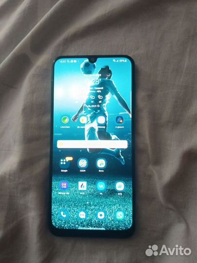 Samsung Galaxy A50, 4/64 ГБ