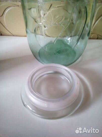 Банка 2 литра с инкрустацией с притёртой крышкой