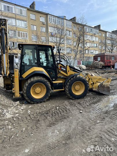 Экскаватор-погрузчик CAT 444F2, 2019