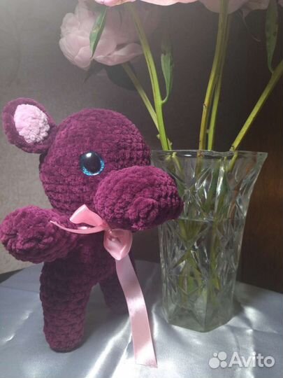 Вязаный плюшевый бегемотик. Амигуруми