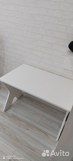 Детский столик