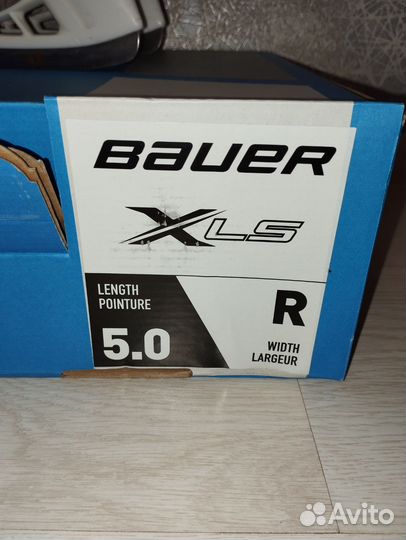 Хоккейные коньки bauer