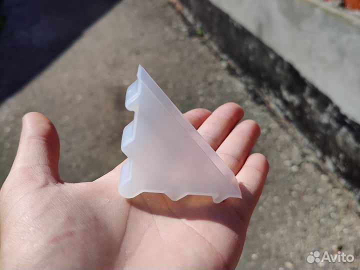 Уголки для упаковки стекла и лдсп