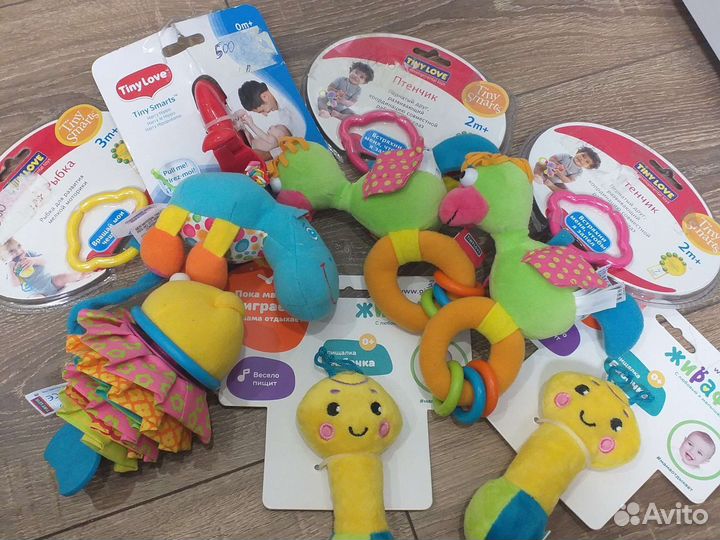 Tiny love. Развивающие игрушки