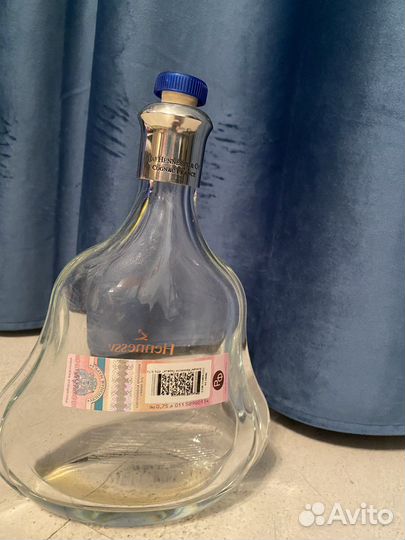 Бутылка из под коньяка Hennessy Paradis