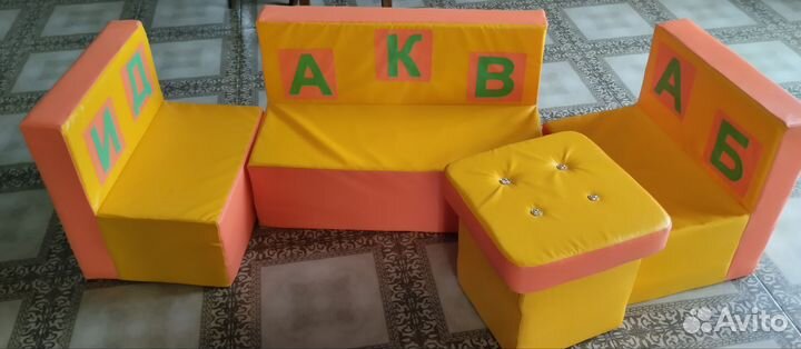 Набор мягкой мебели