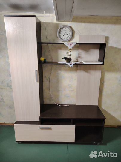 Тумба под телевизор