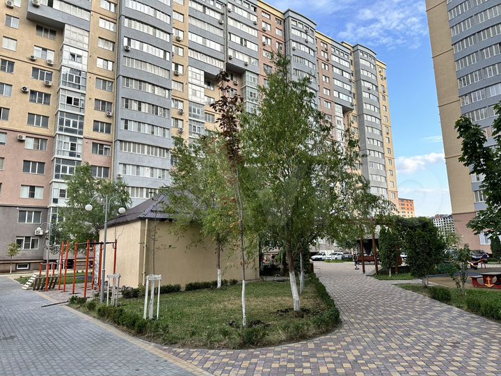 2-к. квартира, 76,1 м², 5/17 эт.