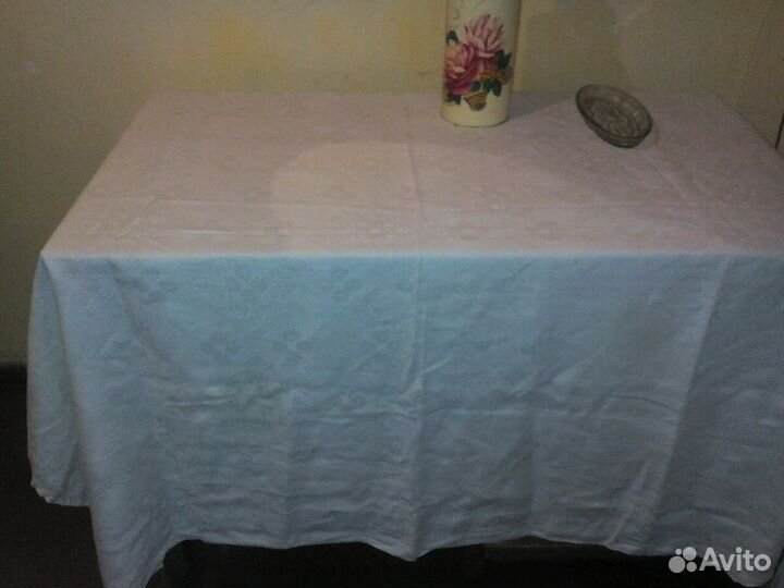 Скатерти.салфетки