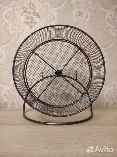 Колесо беговое для грызунов 20 см