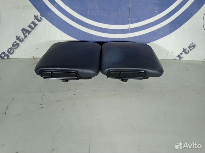 Подлокотник на Volvo S40 c30 v50 c70 2004-2012